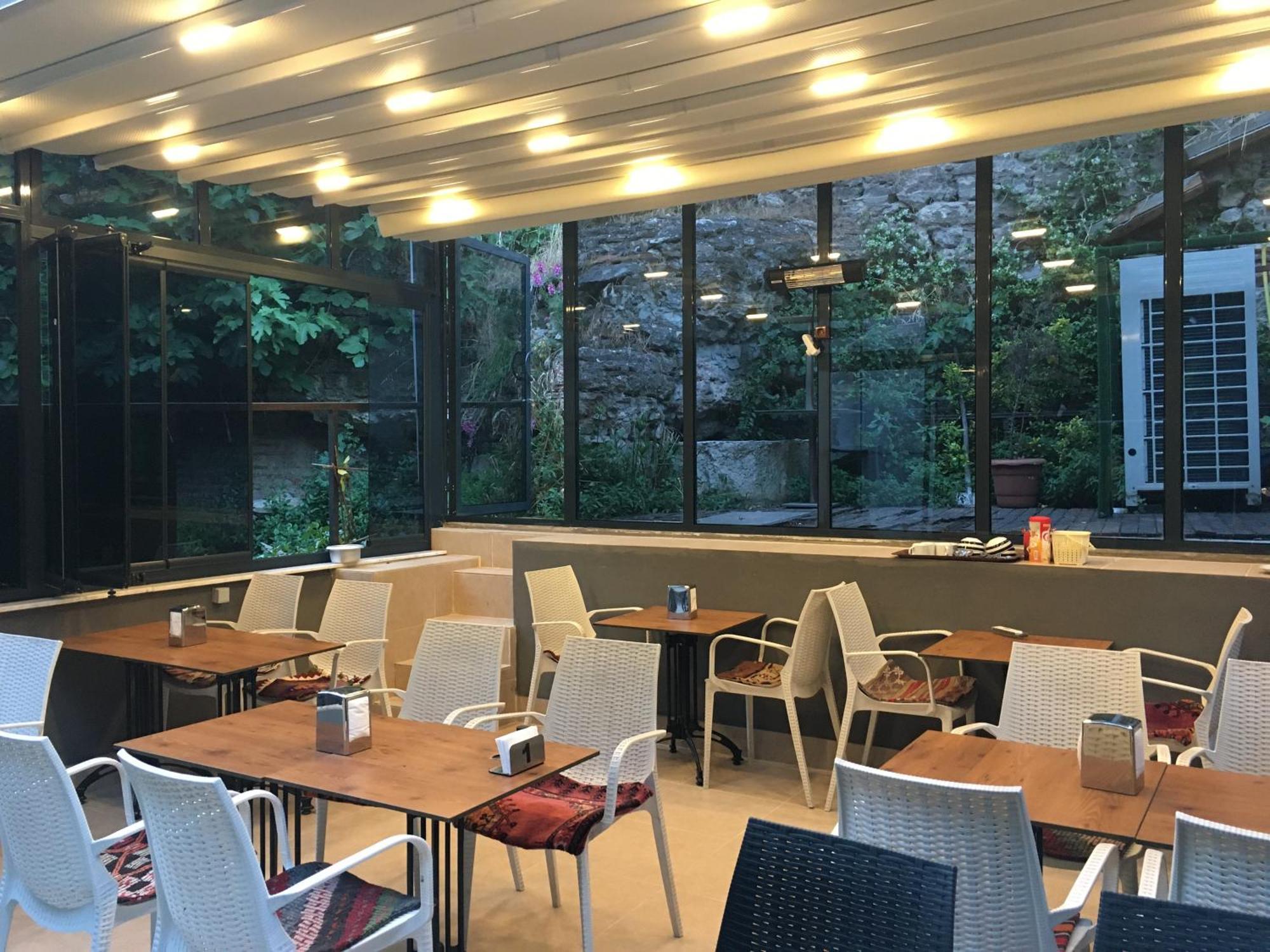 Amida House Aparthotel Istanbul Exterior photo